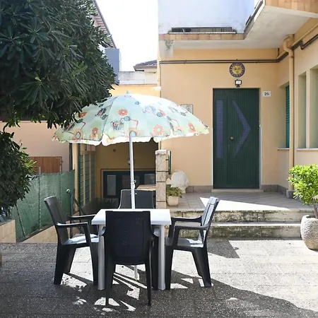 Se232 - Senigallia, Trilocale Con Cortile Privato