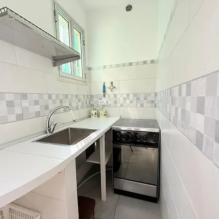 Se232 - Senigallia, Trilocale Con Cortile Privato * Senigallia